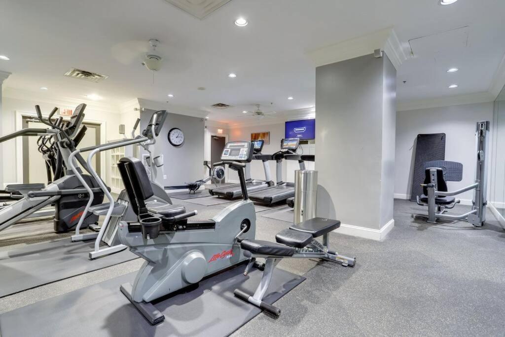 Fantastic 1 Bedroom Condo At Ballston With Gym Arlington Exterior foto